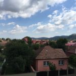 cetatea Râșnovului de departe